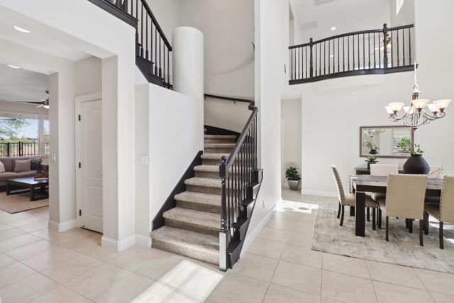 1152 Oak Valley Dr, Lincoln, CA 95648