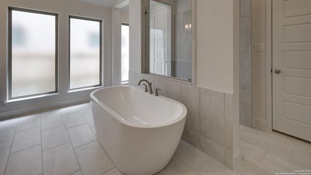 14217 May Mist, San Antonio, TX 78253