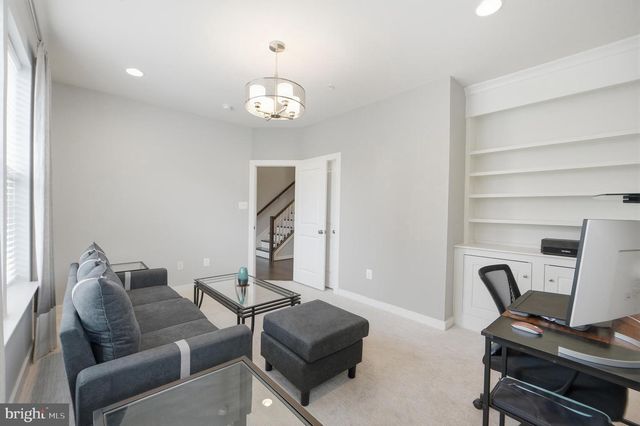 10601 EASTLAND CIR, Upper Marlboro, MD 20772