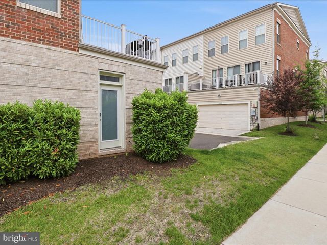 10601 EASTLAND CIR, Upper Marlboro, MD 20772