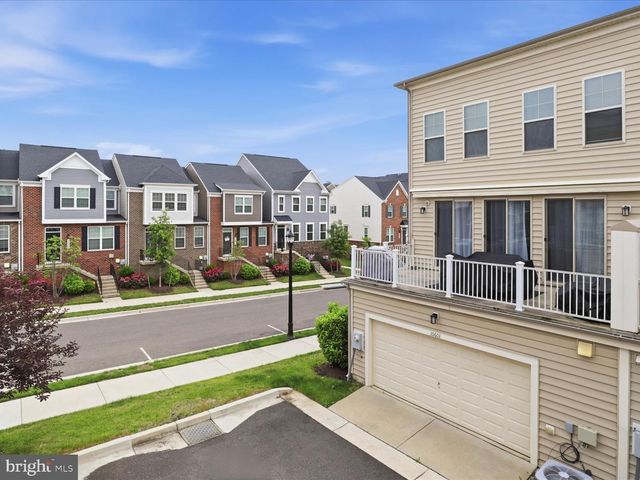 10601 EASTLAND CIR, Upper Marlboro, MD 20772