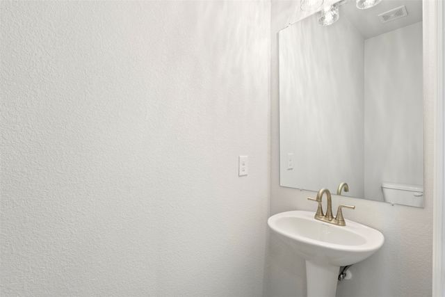 305 Monument Place, Reno, TX 76020