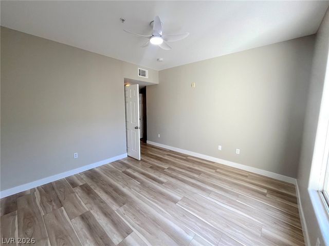 7131 South Durango Drive 214, Las Vegas, NV 89113