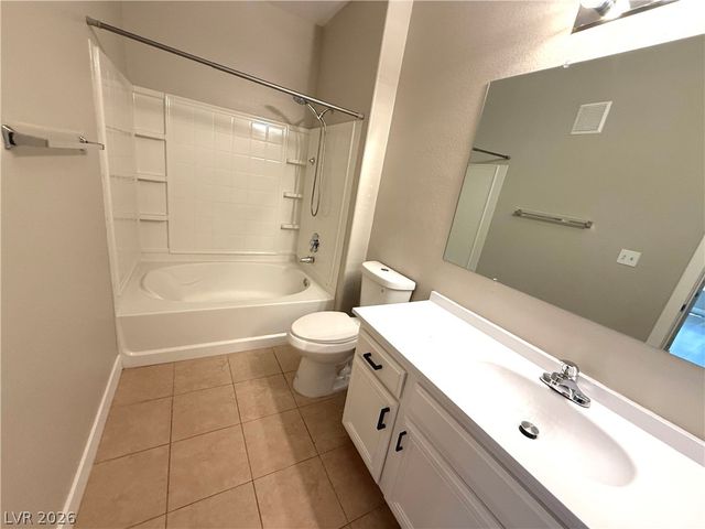 7131 South Durango Drive 214, Las Vegas, NV 89113