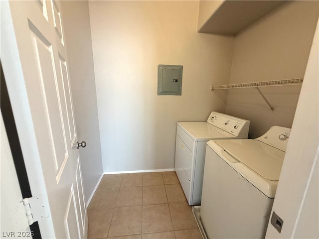 7131 South Durango Drive 214, Las Vegas, NV 89113
