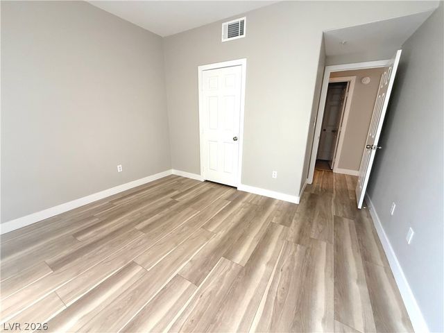 7131 South Durango Drive 214, Las Vegas, NV 89113
