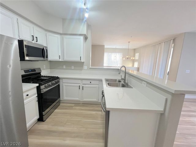 7131 South Durango Drive 214, Las Vegas, NV 89113