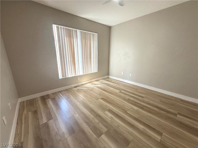 7131 South Durango Drive 214, Las Vegas, NV 89113