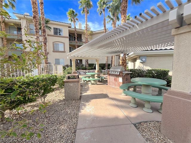 7131 South Durango Drive 214, Las Vegas, NV 89113
