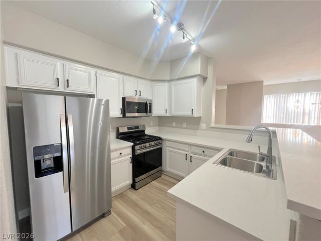7131 South Durango Drive 214, Las Vegas, NV 89113