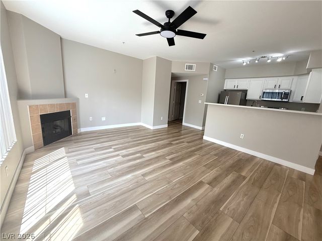 7131 South Durango Drive 214, Las Vegas, NV 89113