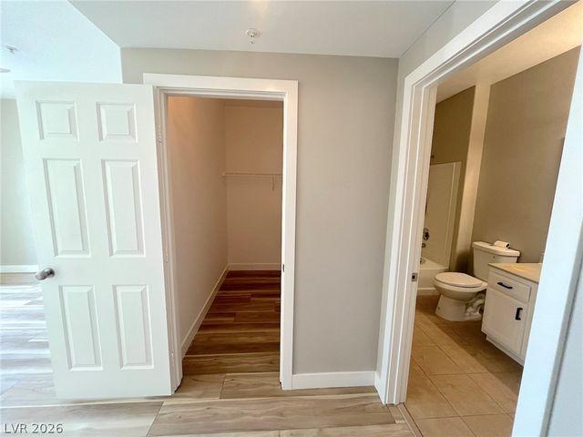7131 South Durango Drive 214, Las Vegas, NV 89113