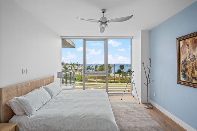 1155 N GULFSTREAM AVENUE 306, Sarasota, FL 34236