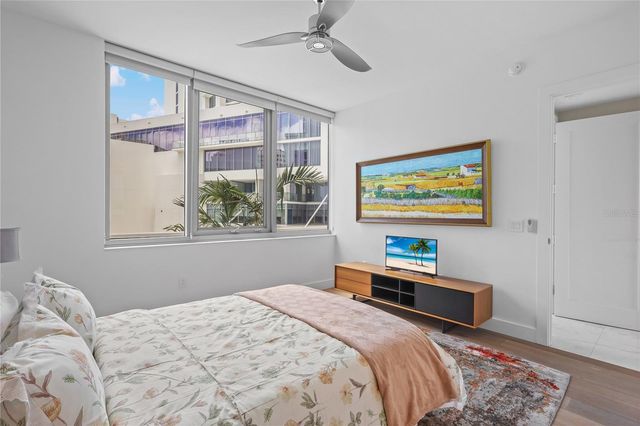 1155 N GULFSTREAM AVENUE 306, Sarasota, FL 34236