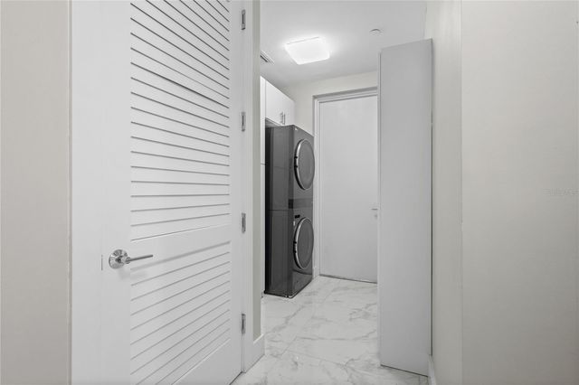 1155 N GULFSTREAM AVENUE 306, Sarasota, FL 34236