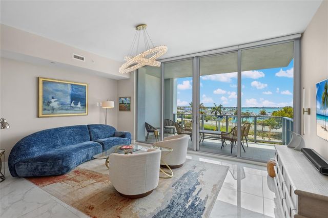 1155 N GULFSTREAM AVENUE 306, Sarasota, FL 34236