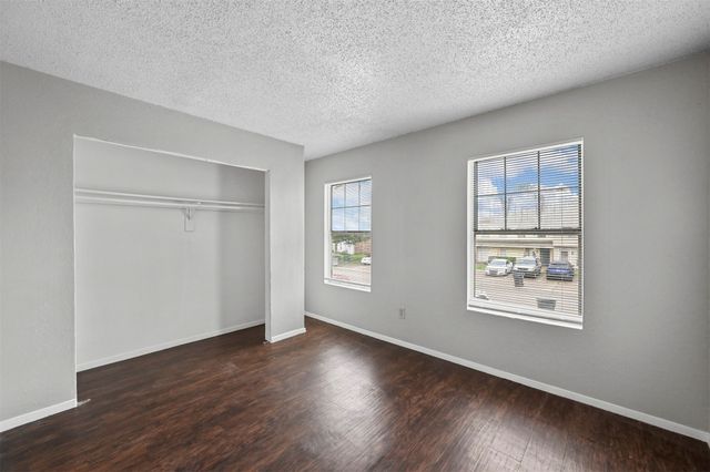 2198 Aspen Drive, Dallas, TX 75227