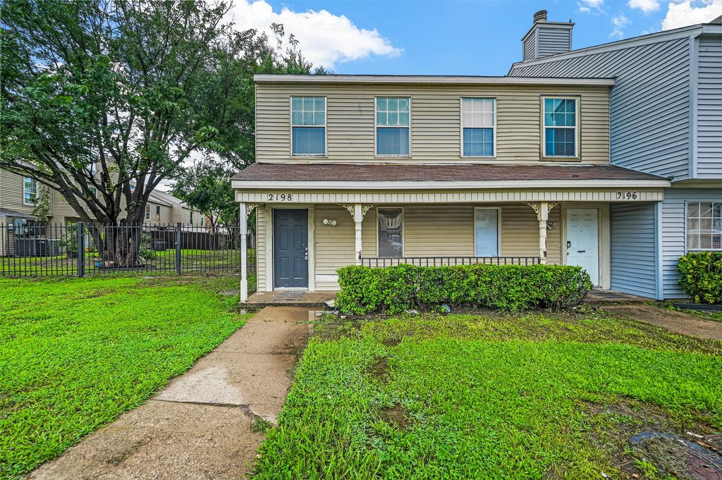 2198 Aspen Drive, Dallas, TX 75227