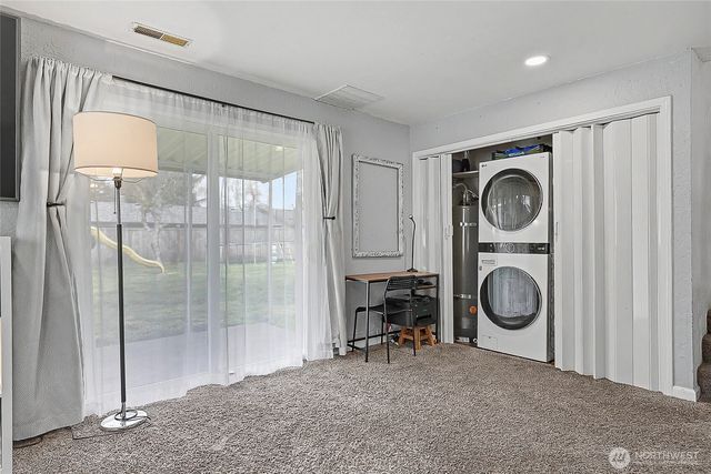 6003 Armour Loop SE, Olympia, WA 98513