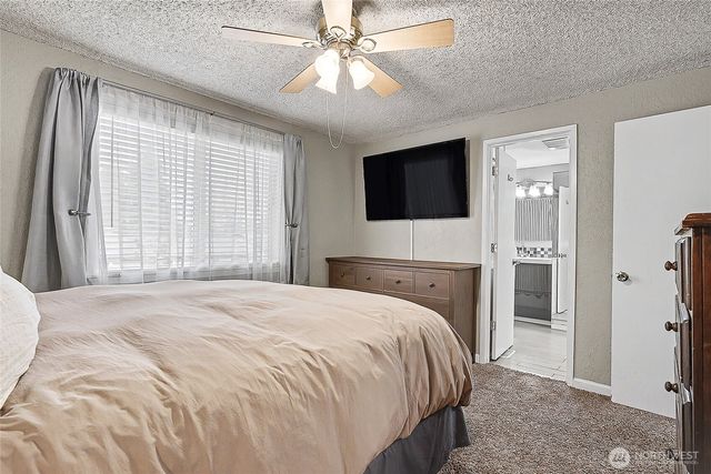 6003 Armour Loop SE, Olympia, WA 98513