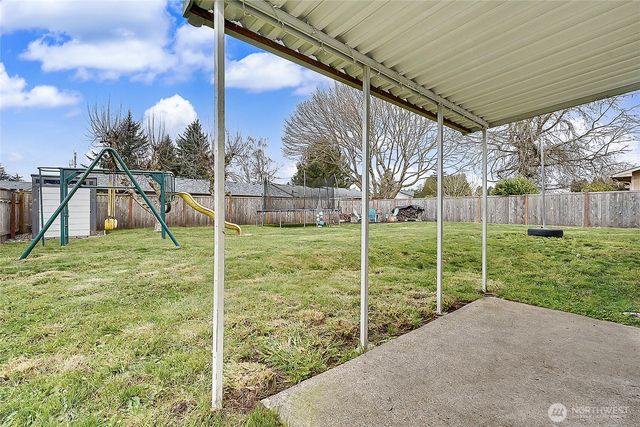 6003 Armour Loop SE, Olympia, WA 98513