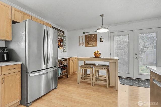 6003 Armour Loop SE, Olympia, WA 98513