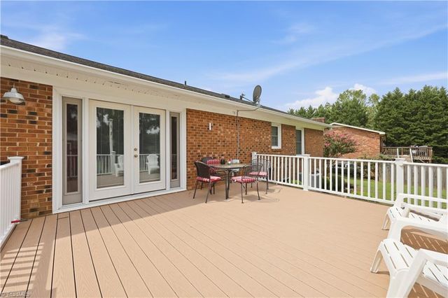 3986 Welcome Arcadia Road, Lexington, NC 27295