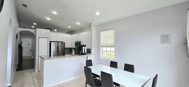 1723 NW 78th Way 1723, Pembroke Pines, FL 33024