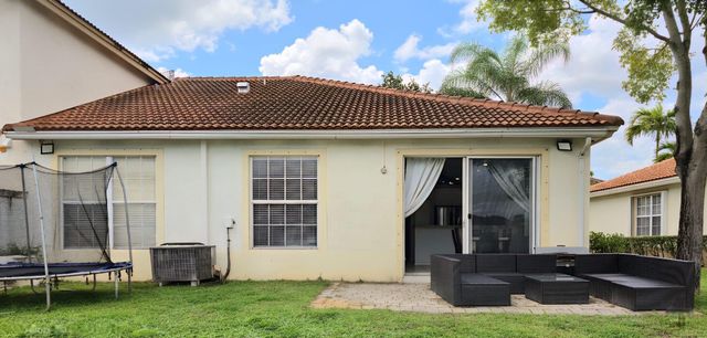 1723 NW 78th Way 1723, Pembroke Pines, FL 33024