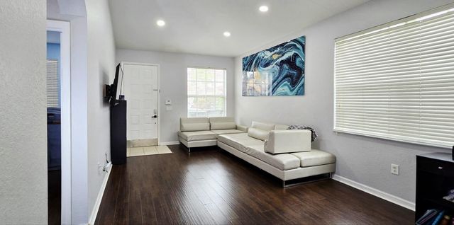 1723 NW 78th Way 1723, Pembroke Pines, FL 33024