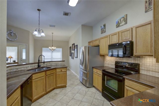 3705 Hillside, Schertz, TX 78108