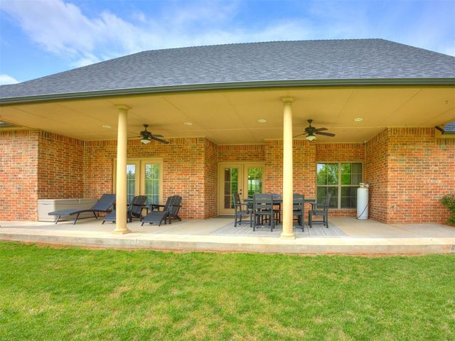 5208 Old Lantern Way, Choctaw, OK 73020