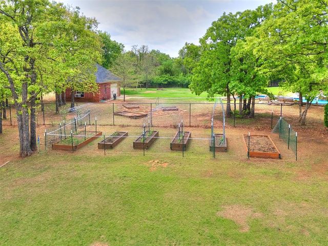 5208 Old Lantern Way, Choctaw, OK 73020