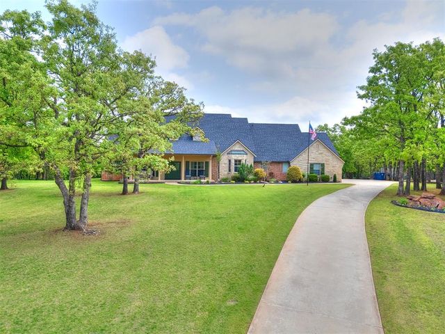 5208 Old Lantern Way, Choctaw, OK 73020