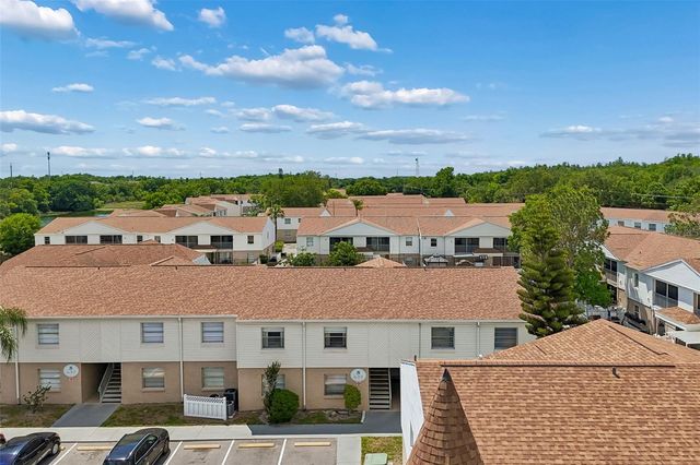 7210 N MANHATTAN AVENUE 523, Tampa, FL 33614