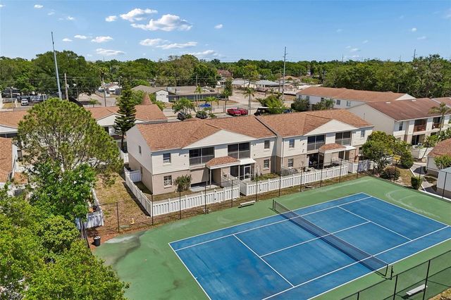 7210 N MANHATTAN AVENUE 523, Tampa, FL 33614