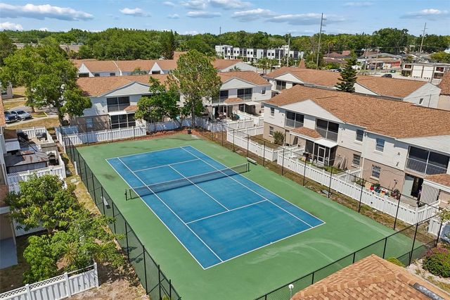 7210 N MANHATTAN AVENUE 523, Tampa, FL 33614