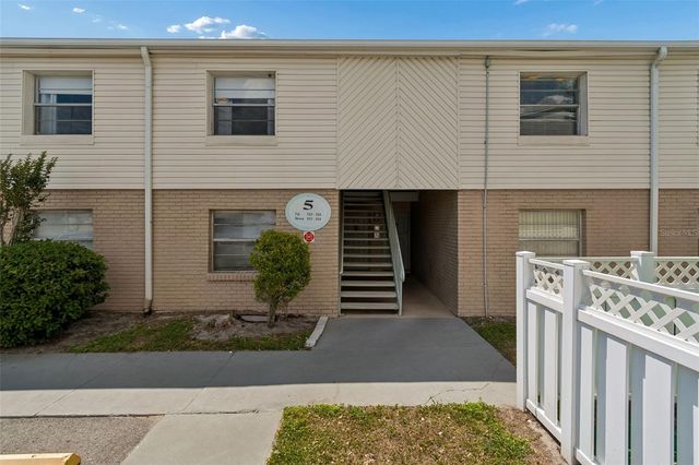 7210 N MANHATTAN AVENUE 523, Tampa, FL 33614