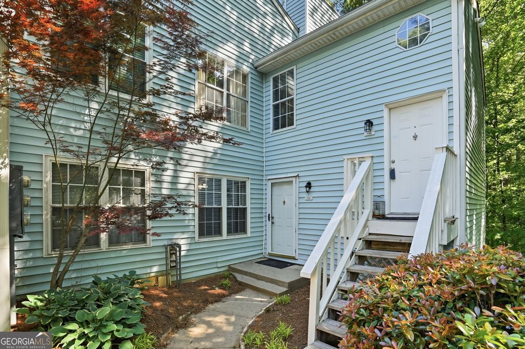 704 Glenleaf Drive, Peachtree Corners, GA 30092