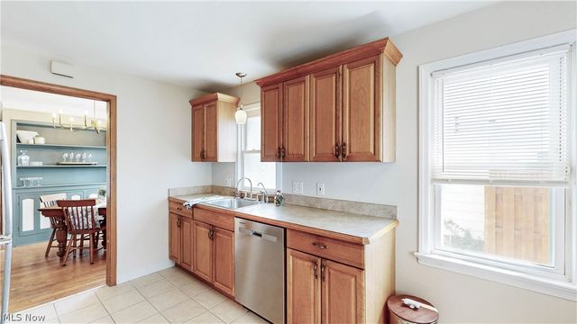 8111 Thornton Drive, Parma, OH 44129