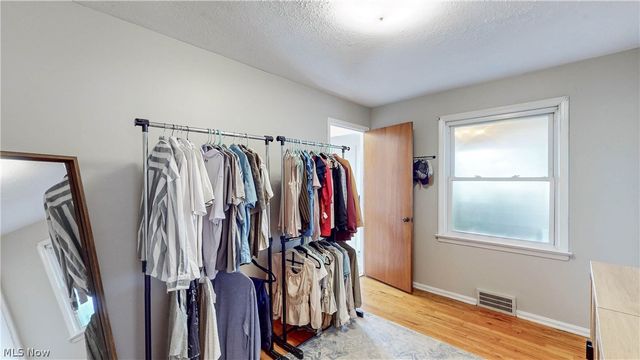 8111 Thornton Drive, Parma, OH 44129