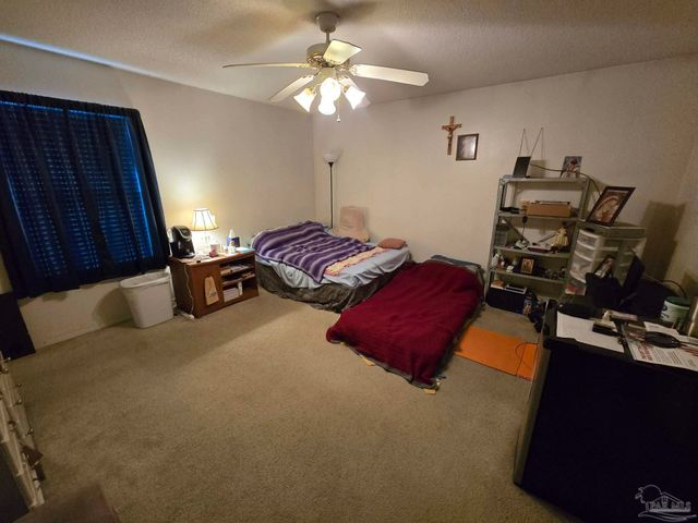 6502 Starboard Dr, Milton, FL 32570