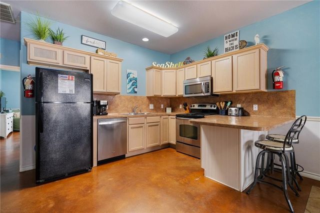 15209 S Padre Island Dr 802, Corpus Christi, TX 78418