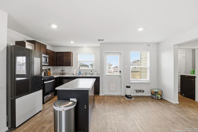 5839 Kendall Prairie, San Antonio, TX 78244