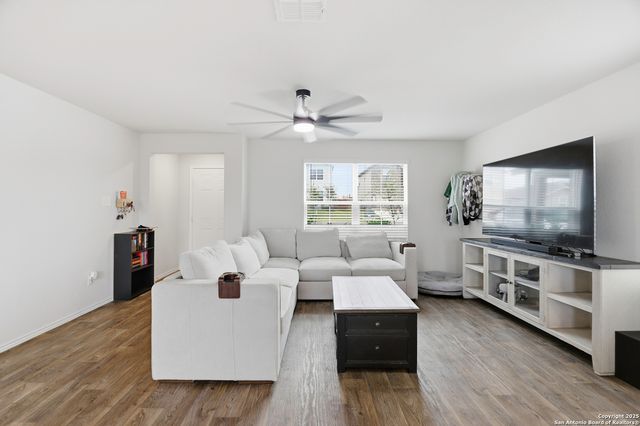 5839 Kendall Prairie, San Antonio, TX 78244