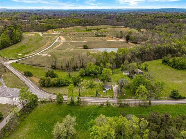 8606 Keavy Road, London, KY 40744