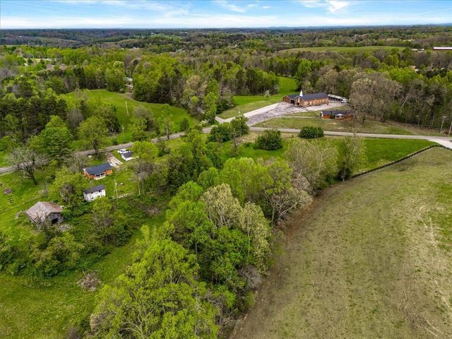 8606 Keavy Road, London, KY 40744