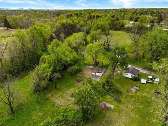 8606 Keavy Road, London, KY 40744