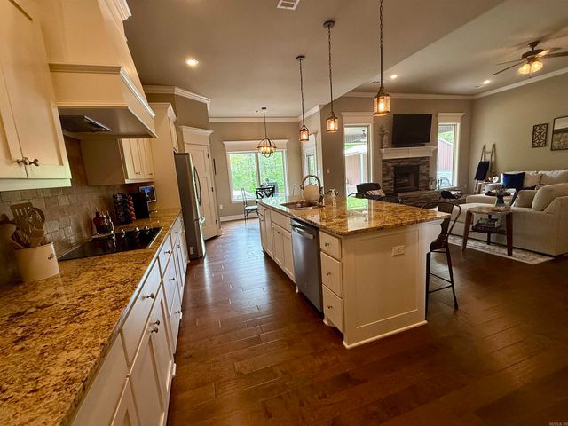 6025 Kamden Cove, Alexander, AR 72002