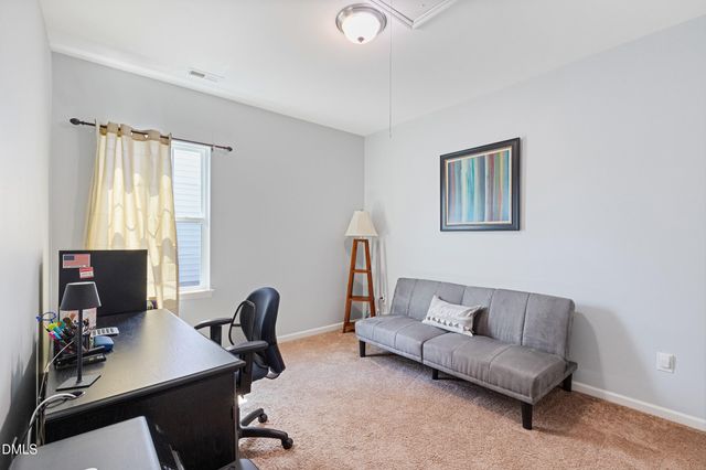 110 N Great White Way, Clayton, NC 27527